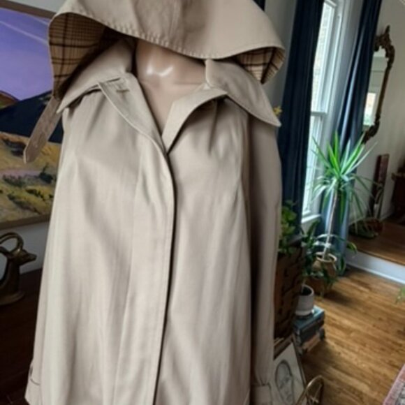 Vintage Misty Harbor Oversized Collar Trench Coat - Picture 2 of 5